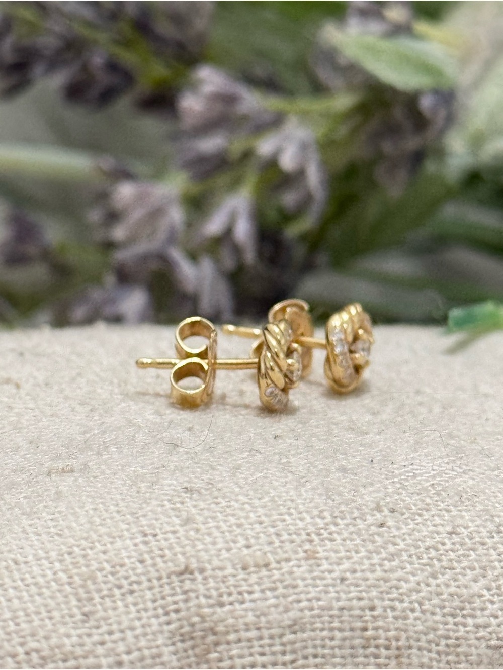 David Yurman 18K Yellow Gold Diamond Infinity Petite Stud Earrings - Picture 6 of 11
